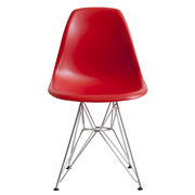 60～70年代のモダンデザインのパイオニアとして活躍したチャールズ＆レイ イームズ。こちらはイームズ不朽の名作シェルチェアです。ちなみにシェルとは英語で貝殻という意味を持ち、貝殻のような曲面で構成されたチェアになります。誕生したのは1948年、MoMAが開催した家具の国際コンペでした。イームズ夫妻が初めて発表した成型プラスチック製の椅子は、アメリカのデザイナーが消費者のニーズに応えた最初の作品として大きな支持を獲得しました。<br><br>Designer　チャールズ＆レイ･イームズ<br>Color　全8色展開<br>Size　W46.5×D55×H81×SH45cm<br>Material　ABS樹脂、スチール