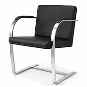 ミース・ファン・デル・ローエによりデザインされたダイニングチェアです。この椅子のブルーノとはブリュン市のチェコ語の読みで、この街で設計された住宅のダイニングルームの為にデザインされたものです。この椅子の特徴は、カンティレバー（片持ち）構造を基に設計されており、ステンレスの無垢材を使用したフレームは重厚感としっかりとした安定性があります。 <br><br>Designer　ミース・ファン・デル・ローエ<br>Color　ブラック・ホワイト・レッド<br>Size　W58xD59xH80xSH44cm<br>Material　総本革、ステンレス(鏡面仕上)、ウレタンフォーム